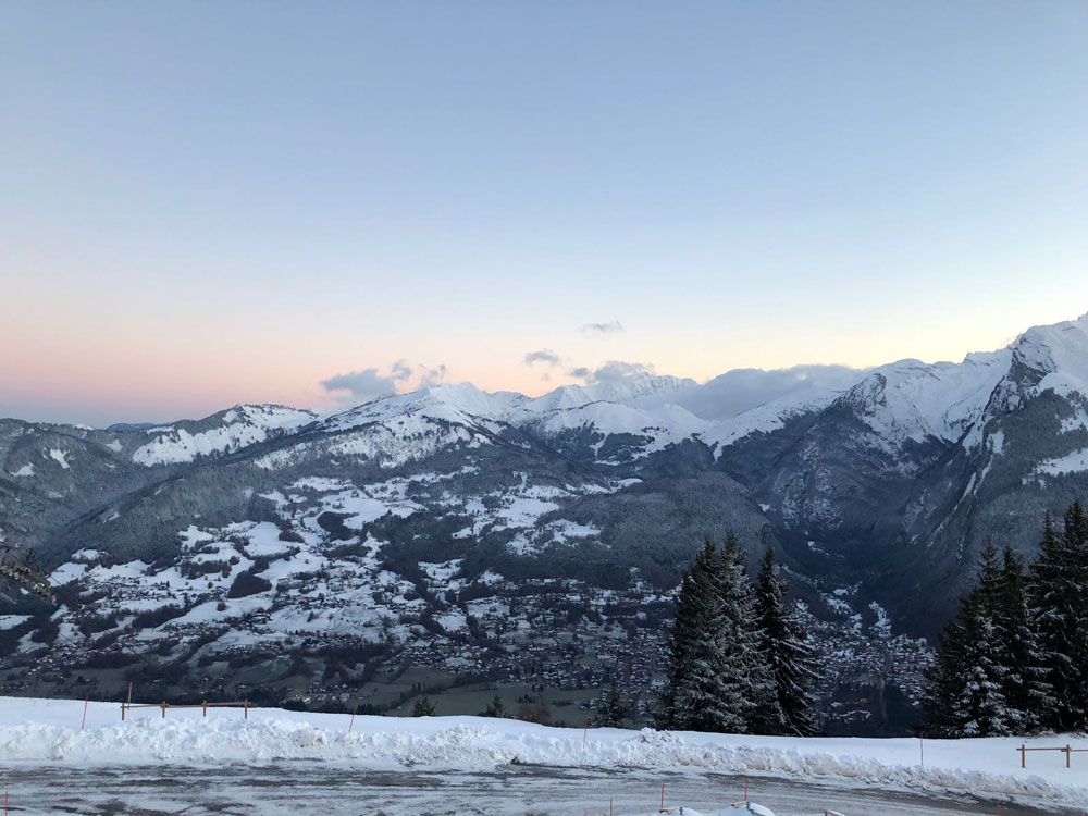 sonrisa war eingeladen zur Eröffnung des neuen Club Med Grand Massif in den französischen Alpen: eine winterliche Reisereportage 