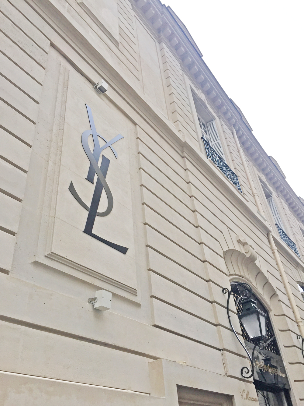 sonrisa.ch war in Paris - und hat Dir viele tolle Reisetipps mitgebracht. 