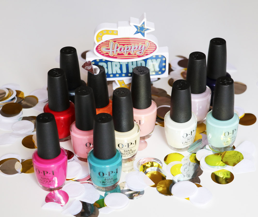 Die limitierte Nagellack-Kollektion Grease by OPI bringt die sommerlichen Farben des Kultfilms von 1978 auf Deine Nägel.