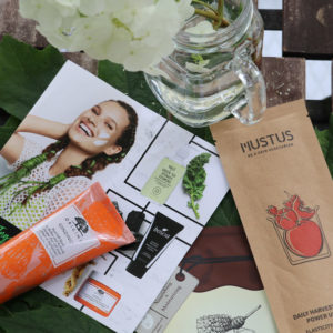 Sephora goes green: In der Pflegekategorie #Superingredients finden sich Brands für moderne Blumenkinder.