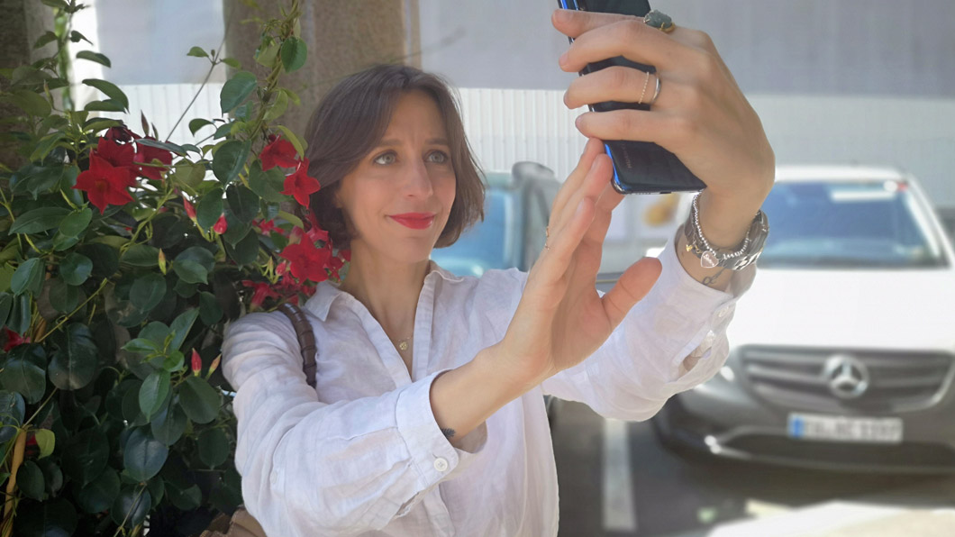 A beginner’s guide to the perfect foto: the selfie