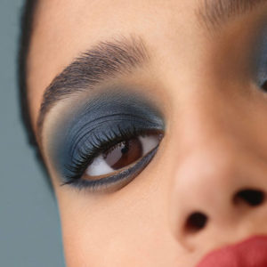 Sneak peek auf die neuen Makeup-Kollektionen von Chanel und Dr. Hauschka bei sonrisa.ch.