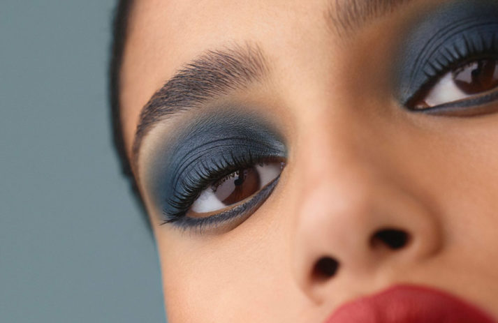 Sneak peek auf die neuen Makeup-Kollektionen von Chanel und Dr. Hauschka bei sonrisa.ch.