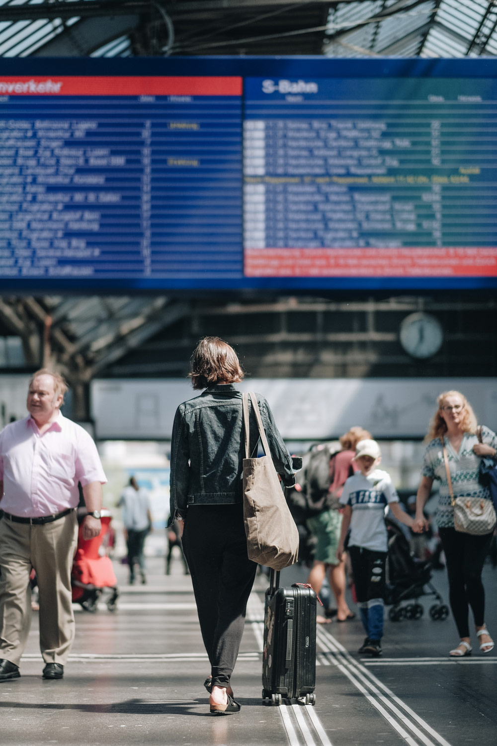 Selbstliebe auf flachen Schuhen mit Ochsner Shoes.