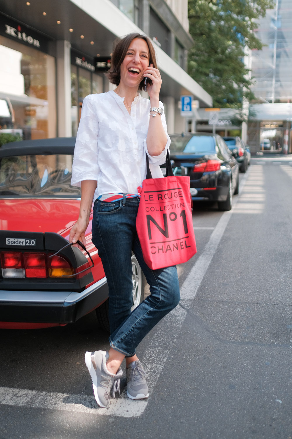 Selbstliebe auf flachen Schuhen mit Ochsner Shoes.