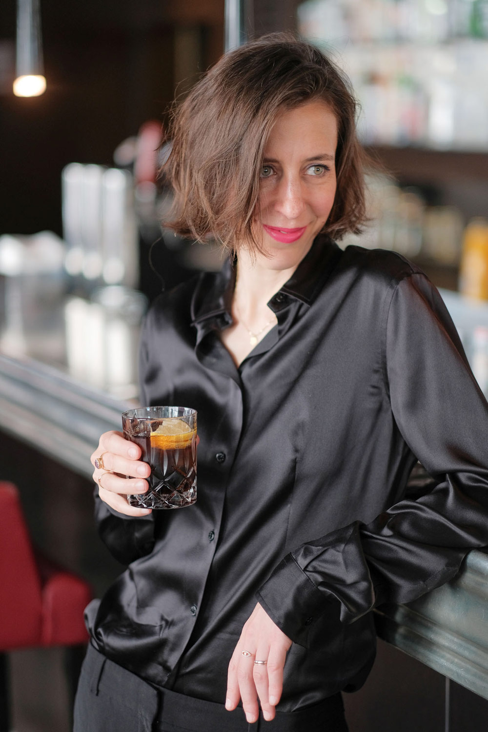 Selbstliebe auf flachen Schuhen mit Ochsner Shoes.