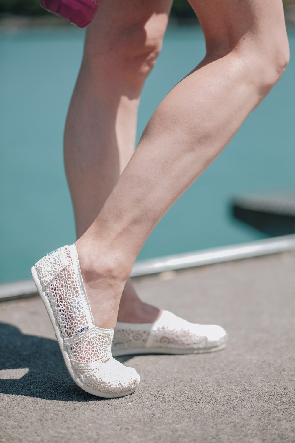 Selbstliebe auf flachen Schuhen mit Ochsner Shoes.