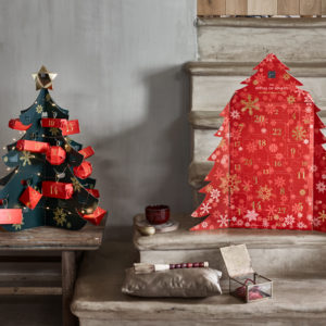 Jingle Bellas und Halleluja: auf sonrisa gibt es jetzt schon eine Vorschau auf die schönsten Beauty-Adventskalender 2018.