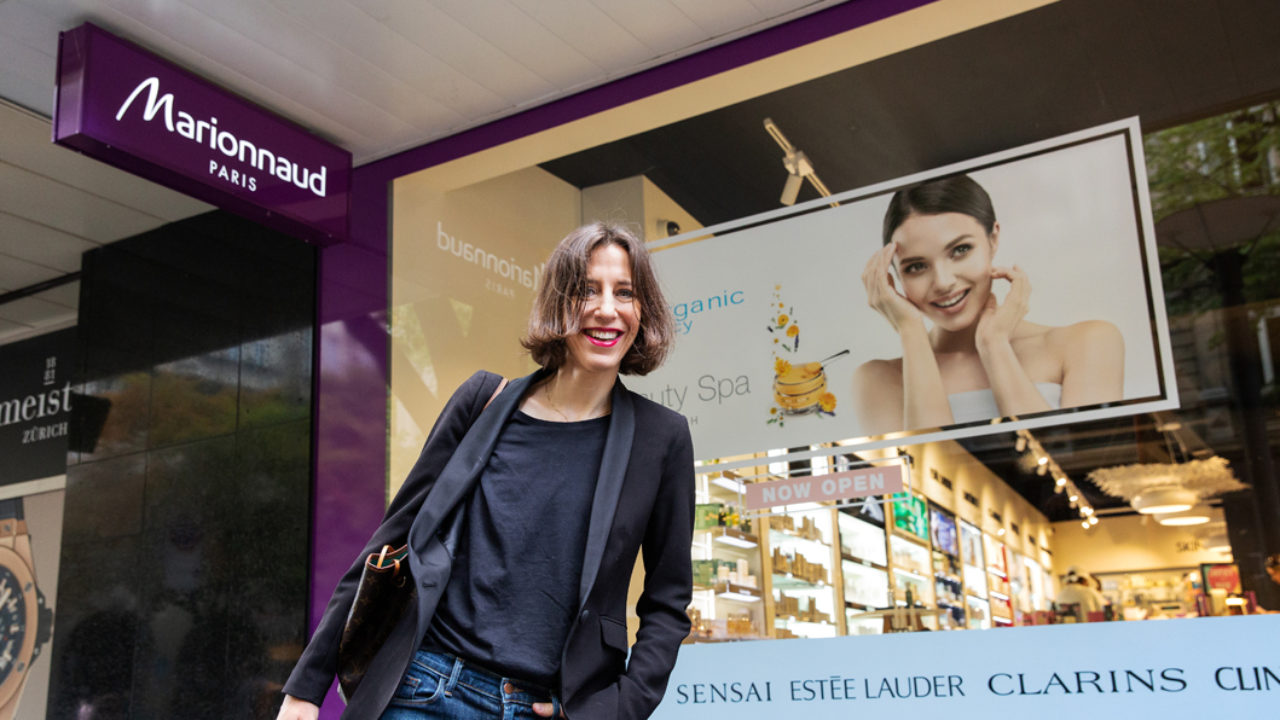Mit den Spartipps von sonrisa hört der Beauty-Einkauf mit einem Happy End auf: für Dich. Und für Dein Portemonnaie.