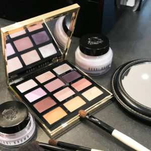 Nicht verpassen: Bei Bobbi Brown gibt es eine tolle Valentins-Aktion!