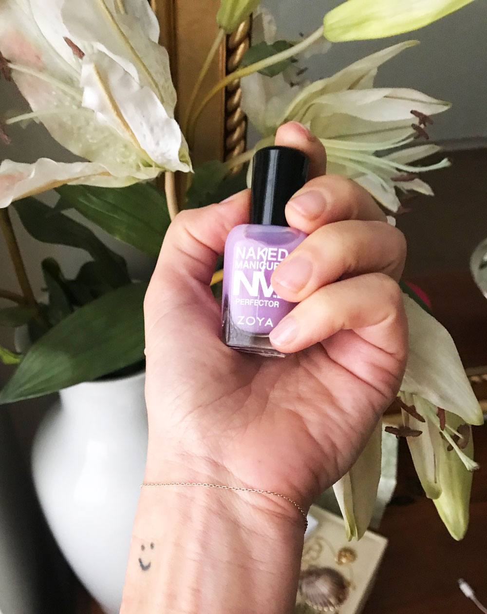 Vereint Pflege + Schutz und verhilft Dir sofort zum "my nails, but better"-look: Die Produkte der Zoya Naked Manicure-Serie, die sonrisa für Dich getestet hat. 