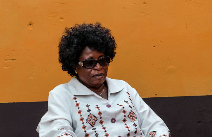 Frauenrechts-Expertin Madame Fati spricht am Weltfrauentag 2019 mit sonrisa über Frauen in Ghana - warum die Beauty-Industrie ihnen zu einem bessere Leben verholfen hat.