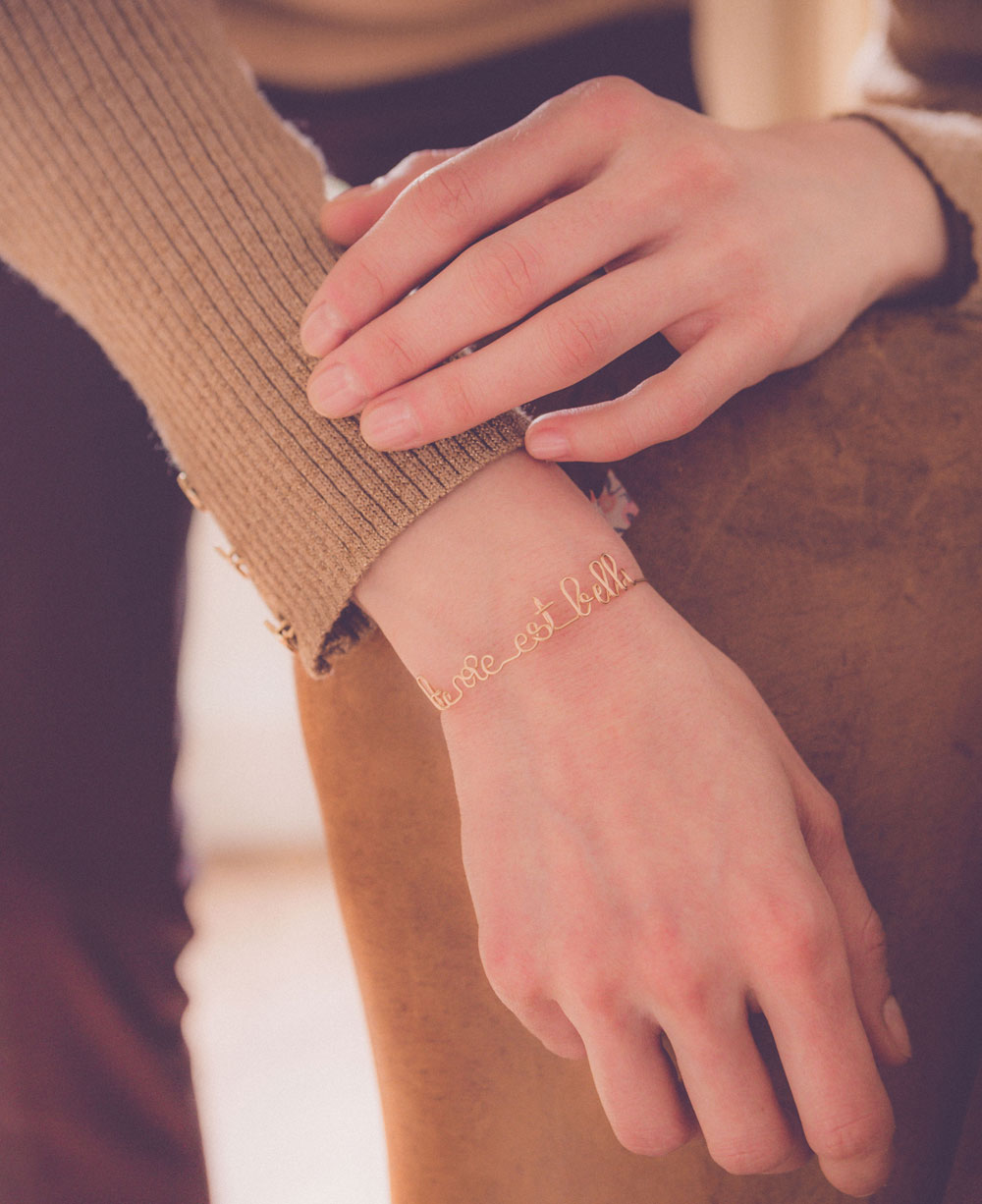 Ideal für den Muttertag - oder Dich selbst: Personalisierte Schmuckstücke von Atelier Paulin, die morgen bei Vestibule live angefertigt werden. 