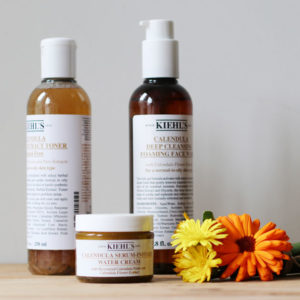 Kiehls erweitert die Calendula-Serie um die Serum-Infused Water Cream.