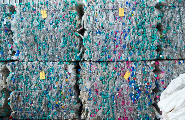 Mit dem neuen Community Trade Plastik-Projekt geht The Body Shop die Plastikkrise auf verschiedenen Ebenen an.