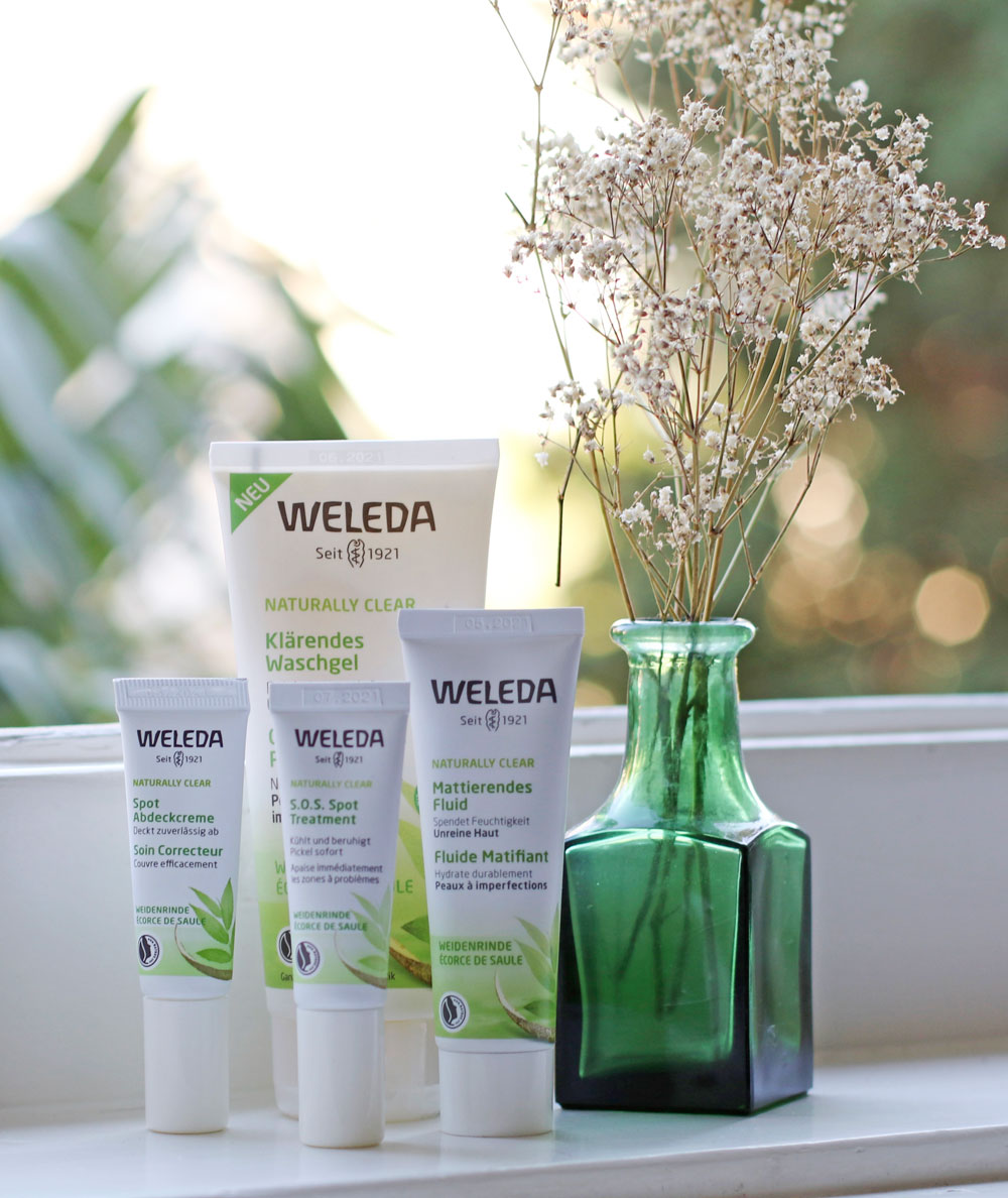 Weleda Naturally Clear wurde als ganzheitliche Kosmetiklinie für die unreine Haut in jedem Alter entwickelt. 