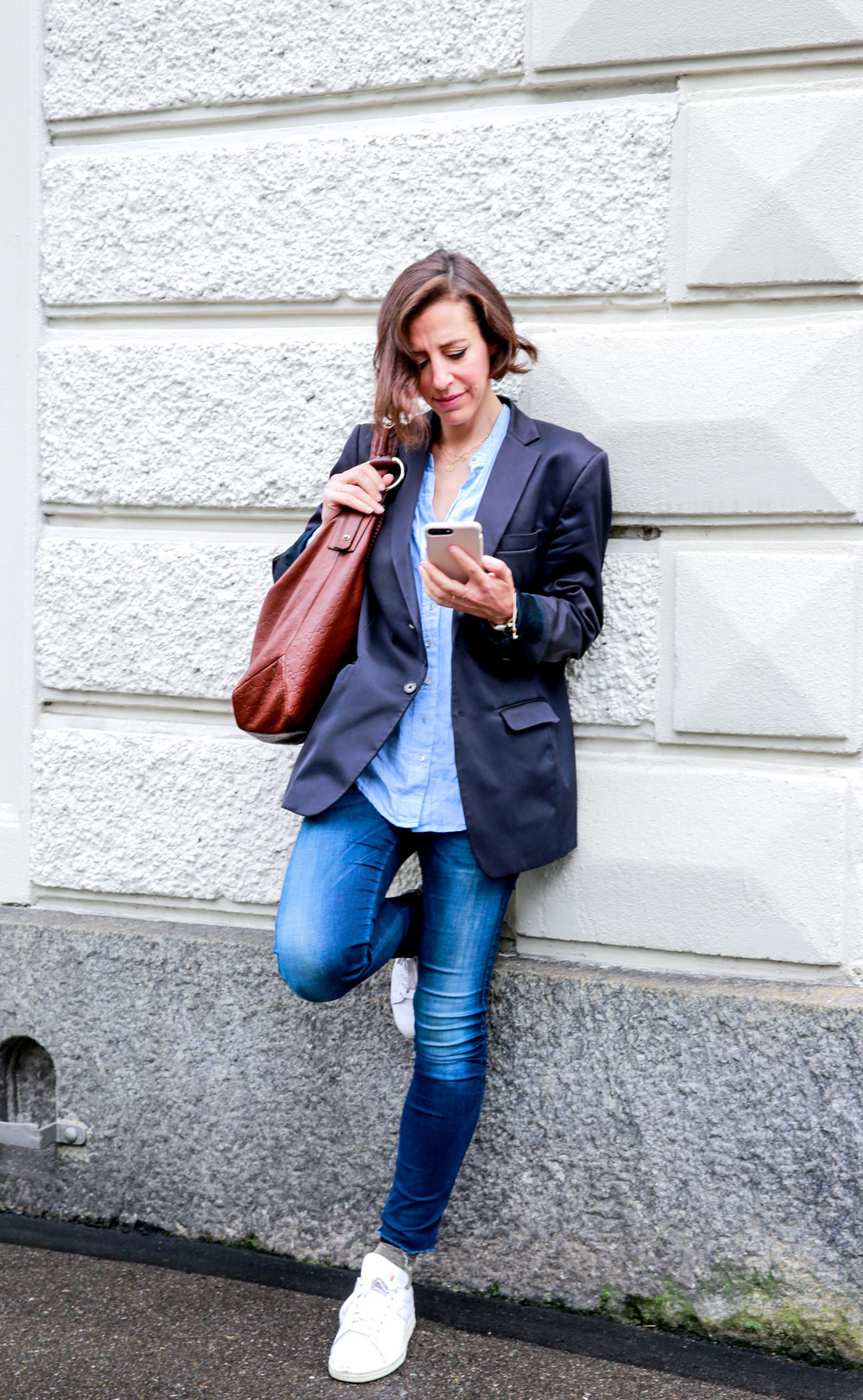 Glaubwürdigkeit ist wichtig und darum sollten wir uns selbst immer treu bleiben. Doch gerade in der heutigen Zeit ist es manchmal eine Herausforderung, diesen Worten auch tatsächlich Taten folgen zu lassen. Auf sonrisa erfährst du, wie du es trotzdem schaffst!