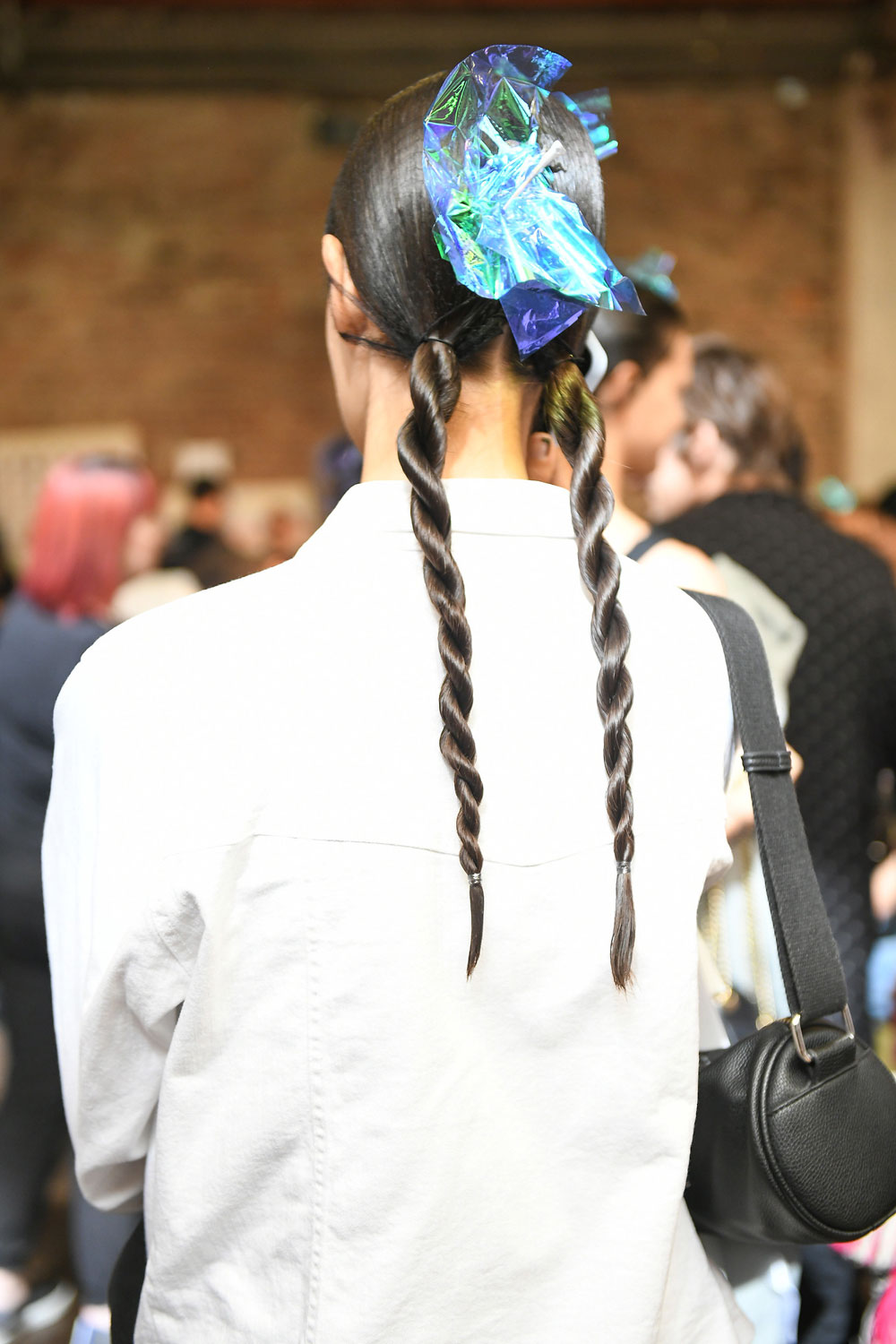 sonrisa nimmt Dich mit hinter die Kulissen der Fashionweek in NYC, von wo die Aveda-Profis die neusten Haar-Trends setzen.