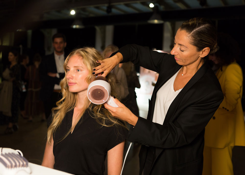 sonrisa war am Philips Global Beauty Summit 2019 und hat spannende Informationen mitgebracht.