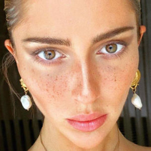Teddy Quinlivan wurde als erstes offenes Transgender Model für eine Beauty-Kampagne des französischen Modehauses Chanel verpflichtet.
