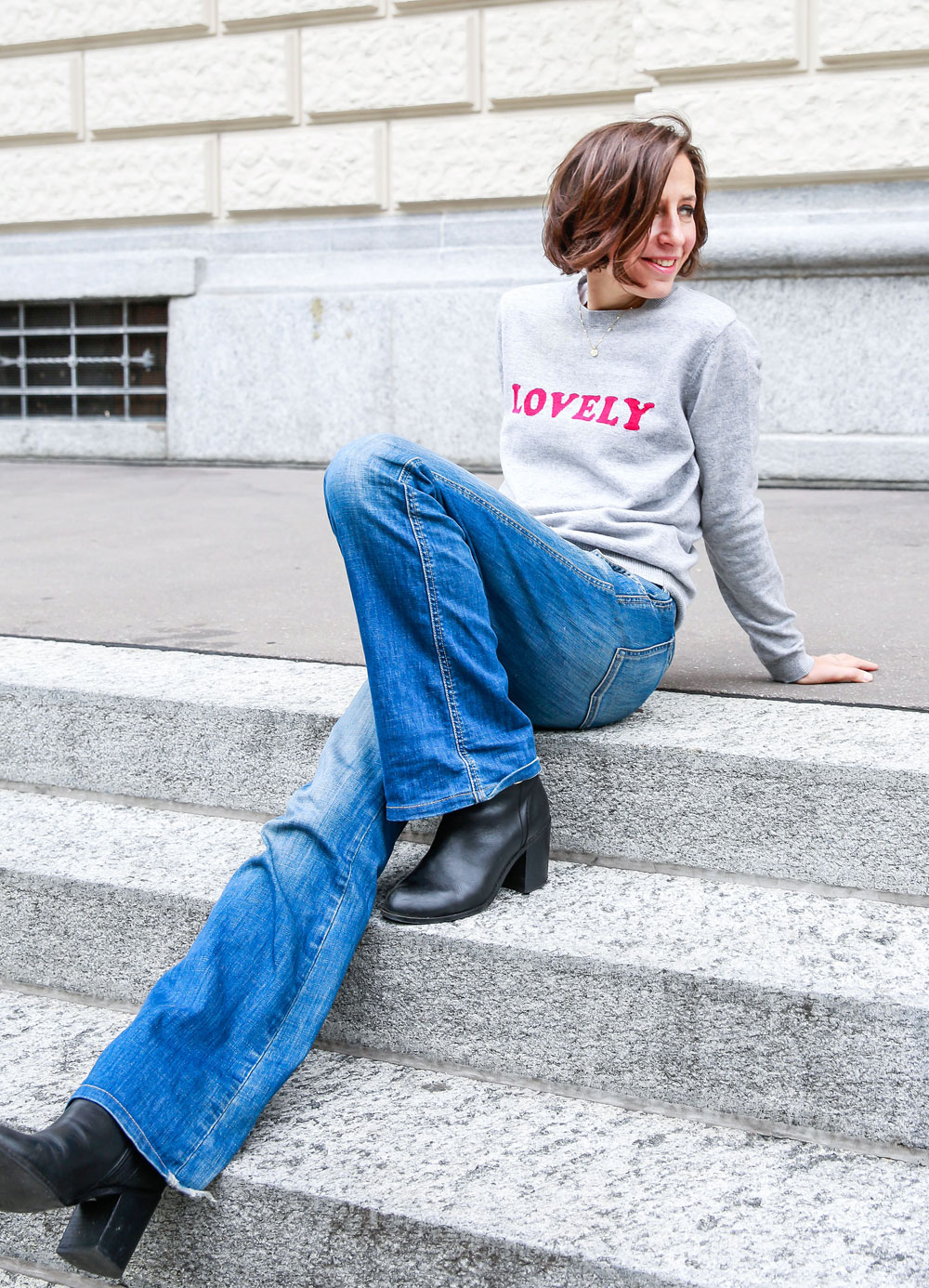 Durch die Zeitumstellung kriegen wir eine Stunde geschenkt, die es sinnvoll zu nutzen gilt - zum Beispiel mit den Beauty-Tipps von sonrisa.