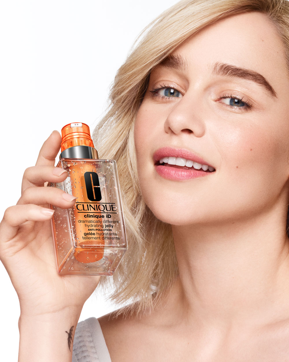 auf sonrisa hast Du es als erstes gelesen: Clinique ernennt Schauspielerin Emilia Clarke zur ersten Botschafterin in der Geschichte der Firma!