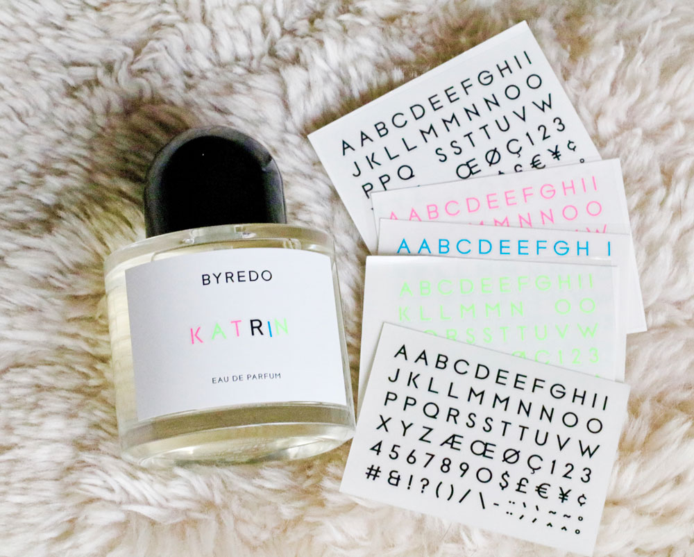 Zum Valentinstag 2020 lanciert Byredo eine limitierte Auflage des Unisex-Duftes unnamed, den man personalisieren kann. 