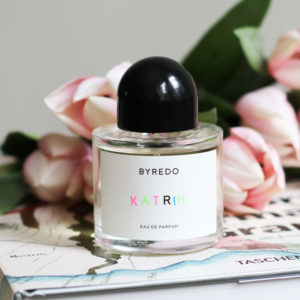 Zum Valentinstag 2020 lanciert Byredo eine limitierte Auflage des Unisex-Duftes unnamed, den man personalisieren kann.