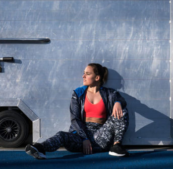 Health Coach Xenia Stutz verrät, wie wir während des Corona-Arrests mit ausreichend Bewegung, gesunder Ernährung, Achtsamkeit und Selbstfürsorge gut durch den Alltag kommen.