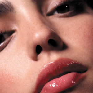 In den Beauty-News vom Mai 2020 auf sonrisa.ch findest Du eine Übersicht mit den besten Lancierungen aus dem Beauty-Kosmos.