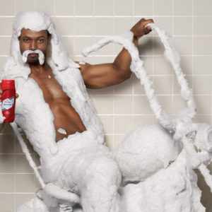 Beauty-Held Daniel Ranz testet sich für sonrisa durch spannende Produkte aus dem Kosmetik-Kosmos für Männer wie die neu überarbeitete Kollektion von Old Spice.