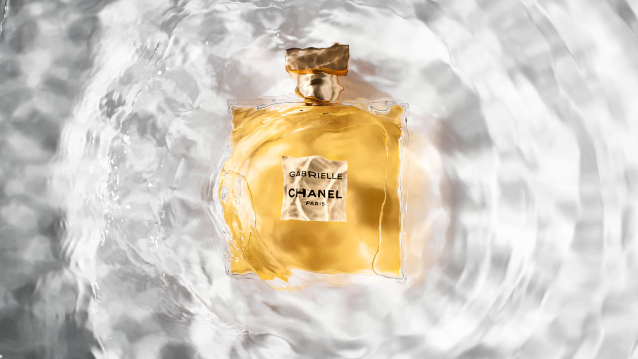 sonrisa zeigt in loser Reihenfolge die Videos aus der Kurzfilmreihe Chanel Parfumeur, die ästhetischen Genuss und spannende Fakten vereinen. Viel Spass!
