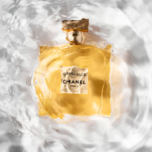 sonrisa zeigt in loser Reihenfolge die Videos aus der Kurzfilmreihe Chanel Parfumeur, die ästhetischen Genuss und spannende Fakten vereinen. Viel Spass!