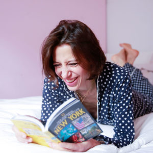 In den sonrisa Kultur Tipps vom Juni 2020 gibt Empfehlungen zum Lesen, Schauen und Hören.