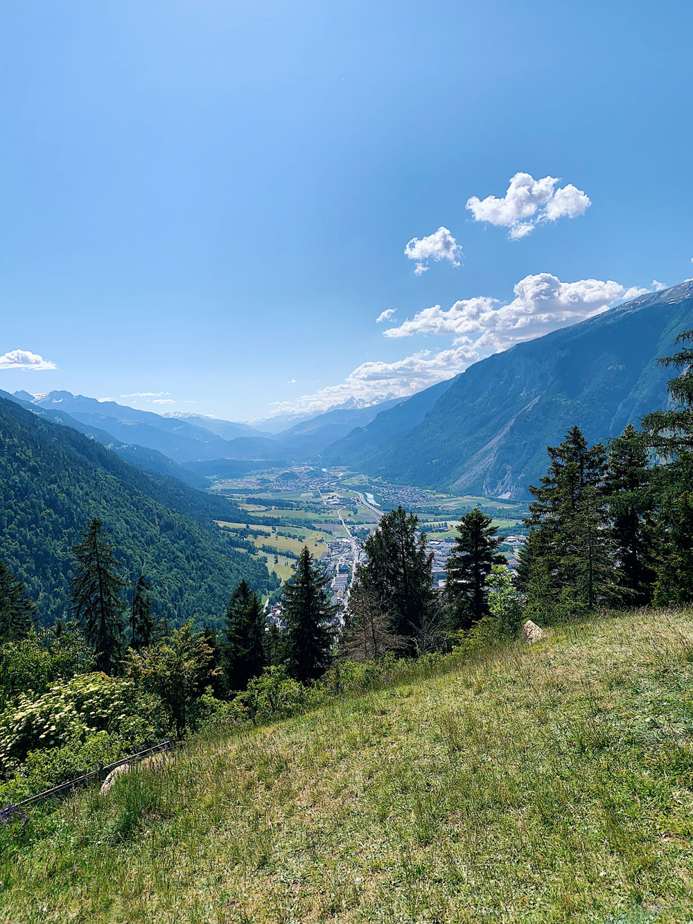 Sonrisa-x-NaturellyMichaela-x-Chur-Mittenberg Tour de Suisse: Chur - Welcome to my hometown!