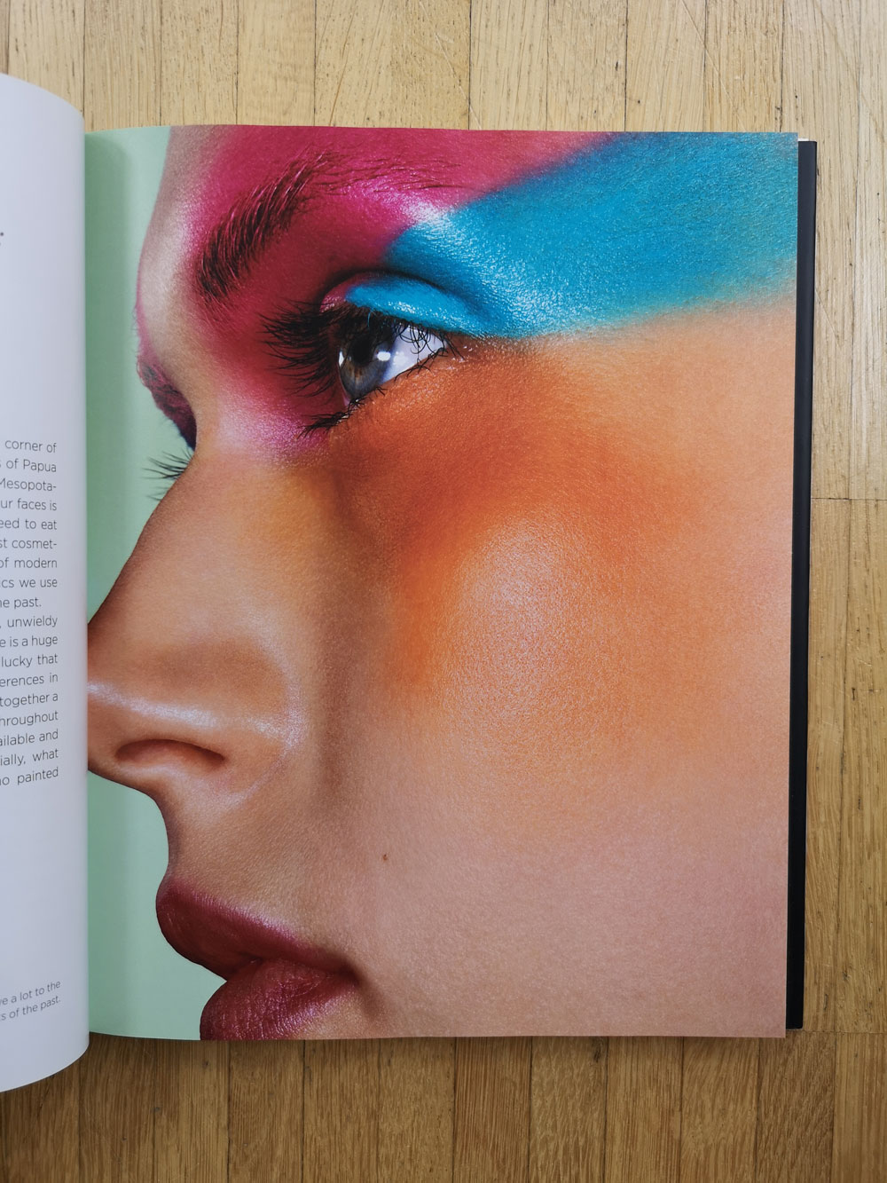 Pflicht-Lektüre für Beauty-Fans: sonrisa empfiehlt drei tolle Bücher über Schönheit.