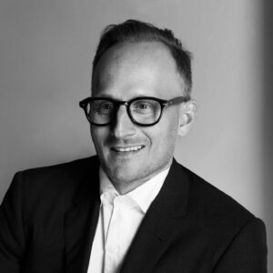 Grown Alchemist-Mitbegründer Jeremy Muijs hat sonrisa im exklusiven Interview seine besten Tipps für ein strahlendes Aussehen verraten.