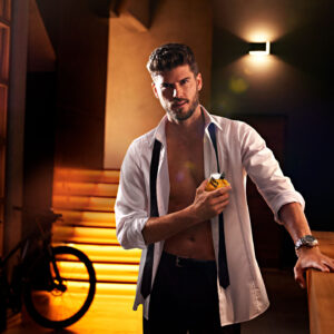 Der neue Victorinox Herrenduft Black Steel ist eine duftende Hommage an den Abend.