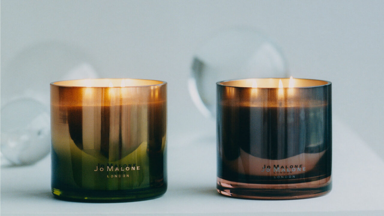 Die Layered Candles von Jo Malone London vereinen jeweils zwei der beliebtesten Raumdüfte in einer Kerze.