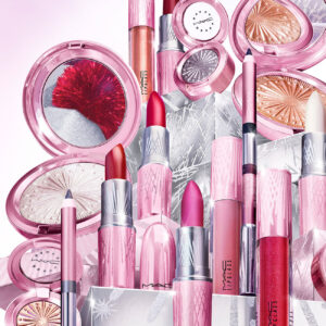 Mit der Frosted Firework Collection ermöglicht Mac Cosemtics verschiedene Holiday-Looks von klassisch über natürlich bis glamourös.