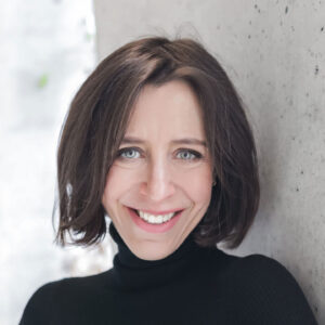 In den sonrisa Kultur Tipps vom Dezember 2020 gibt es neue Empfehlungen zum Lesen, Schauen und Hören.