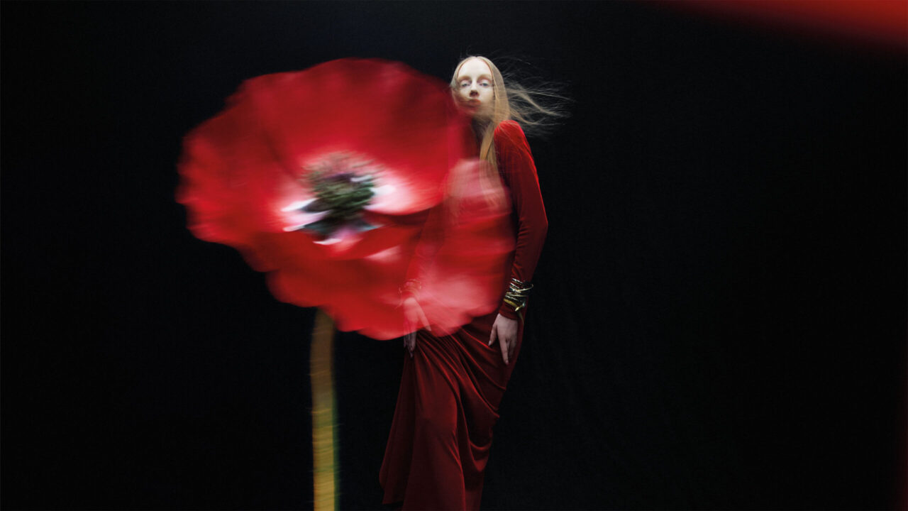 Poppy Scarlett Cologne Intense von Jo Malone London versprüht Träume von exotischen Ländern und stillt damit das Fernweh.