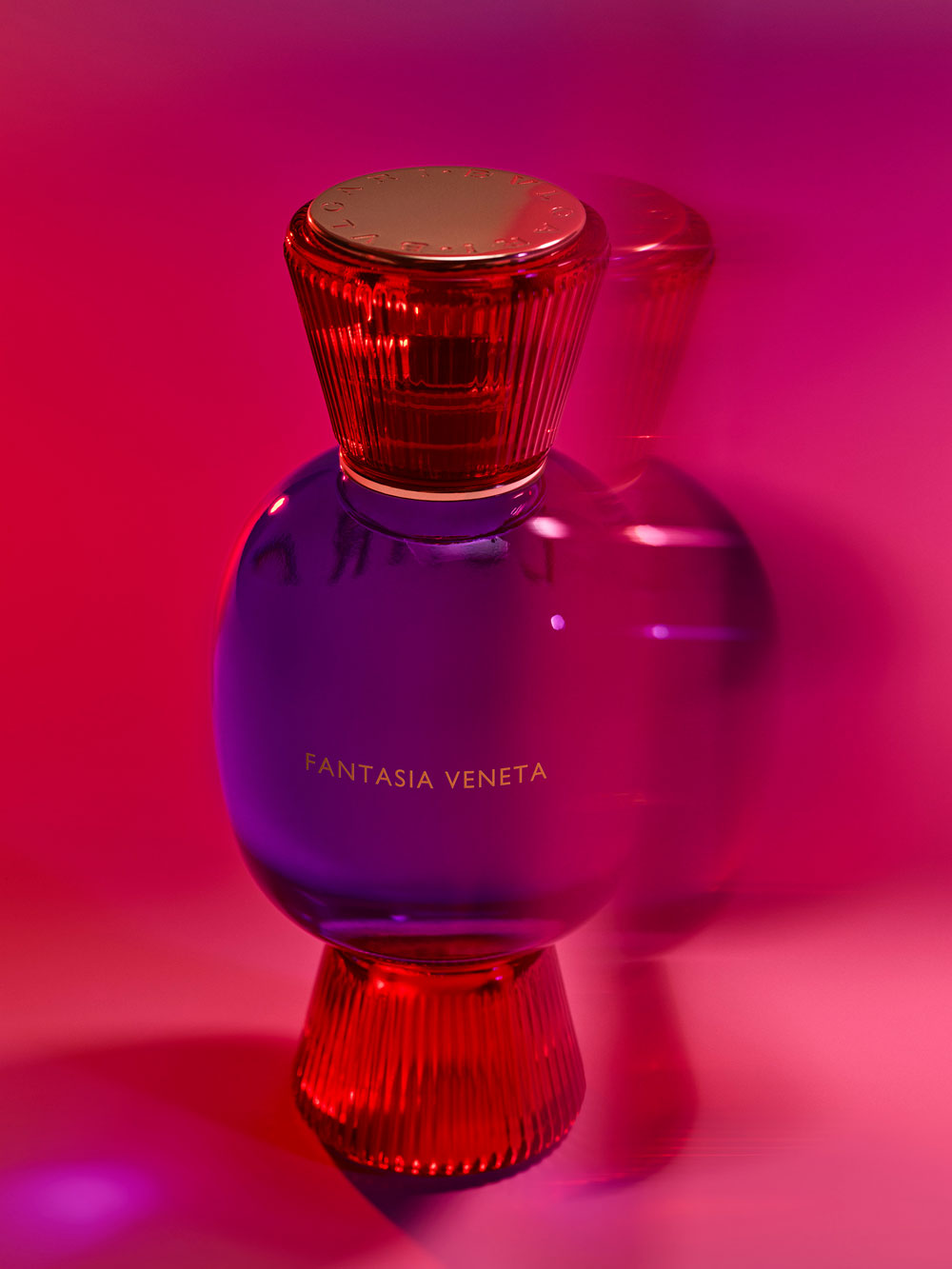 Die neue Parfum-Linie Allegra von Bvlgari fängt typisch italienische Momente ein und ermöglicht eine personalisierte Dufterfahrung. 
