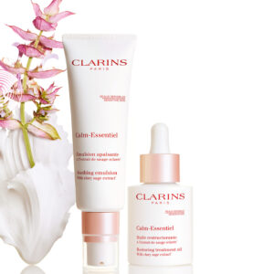Clarins lanciert mit Calm Essentiel eine neue, bis zu 98 Prozent natürliche Pflegelinie für sensible Haut.