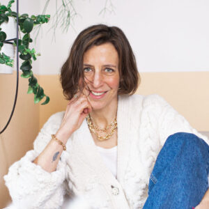 In den sonrisa Unterhaltungs Tipps vom März 2021 gibt es neue Empfehlungen zum Lesen, Schauen und Hören.