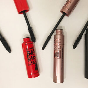 Gastbloggerin Florina testet fünf neue Mascaras. Ihr Fazit und einen überraschenden Sieger gibt es auf sonrisa zum Entdecken.