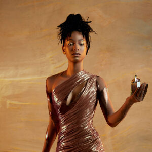 Willow Smith möchte als Botschafterin für den Damenduft Alien Goddess von Mugler die Menschen ermuntern, sich selbst zu sein.