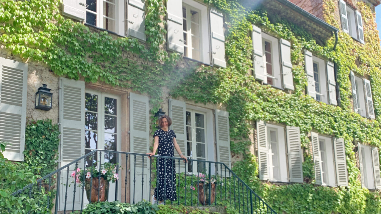 sonrisa wa zu Besuch im Château La Colle Noire, wo Monsieur Dior die Inspiration für viele Düfte fand.