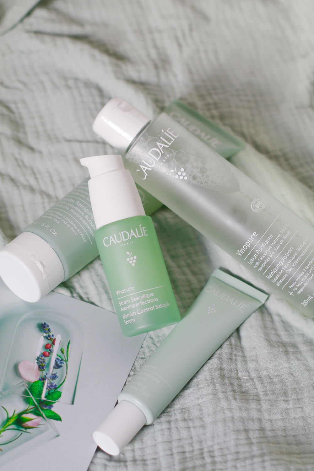 Alles, was Du über die neu überarbeitete Vinopure-Linie von Caudalie wissen musst, gibt es auf sonrisa zum Nachlesen.