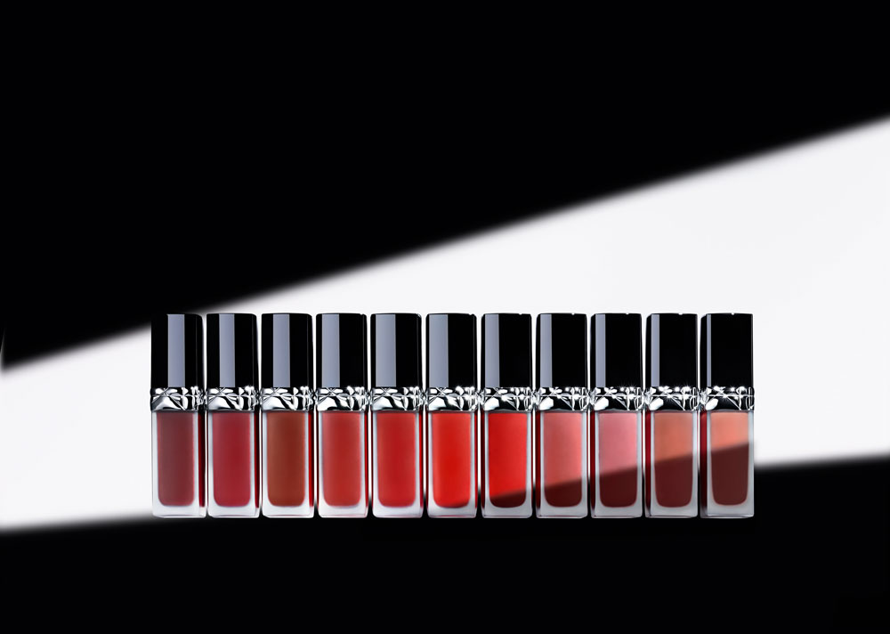 Die neuen Rouge Dior Forever Liquid Lippenstifte gehören zu den ultimativen Makeup-Favoriten von sonrisa.